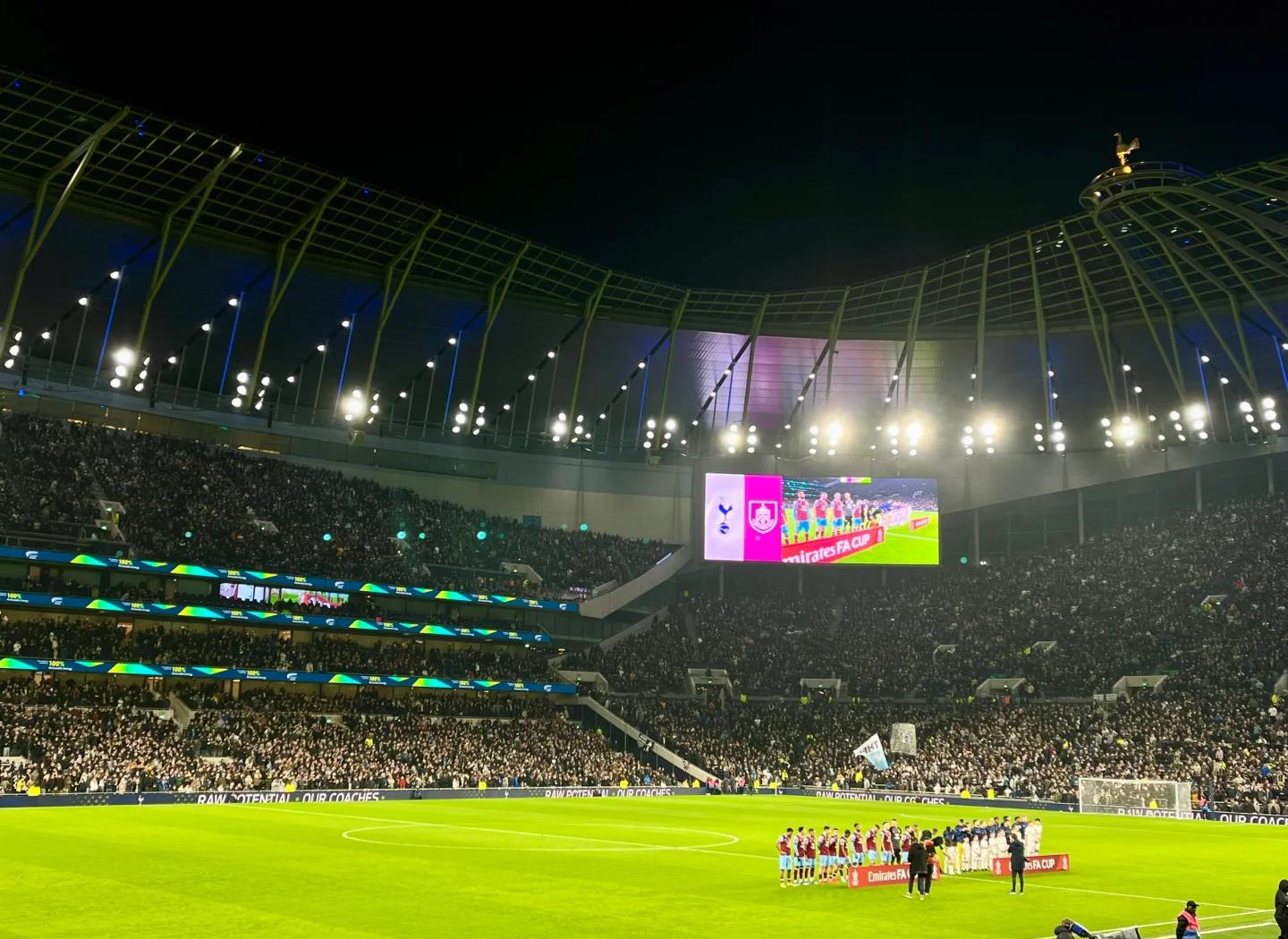 热刺客场扳平比分,主场大胜伯恩利 热刺客场扳平比分,主场大胜伯恩利