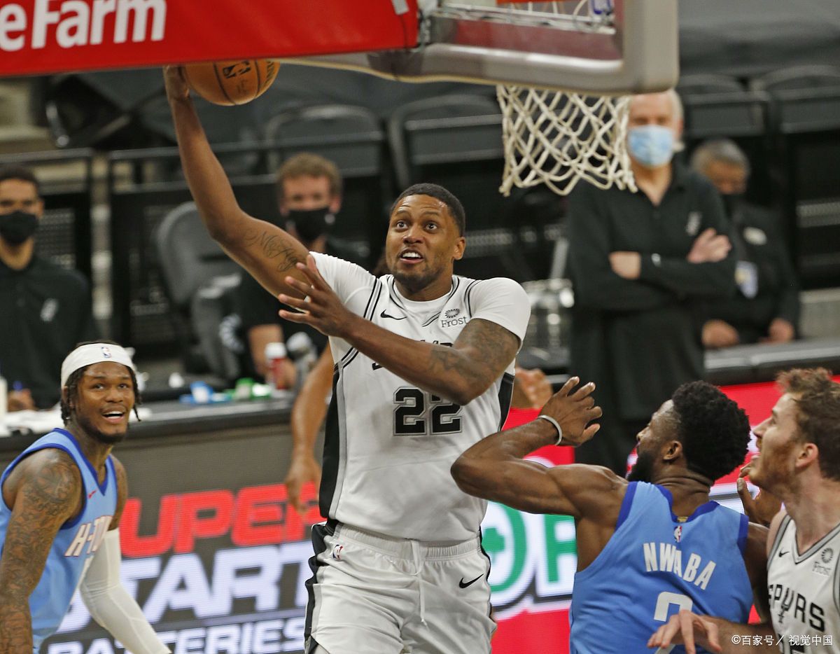 一场紧张激烈的较量，比赛结果牵动着每个人的心弦的简单介绍