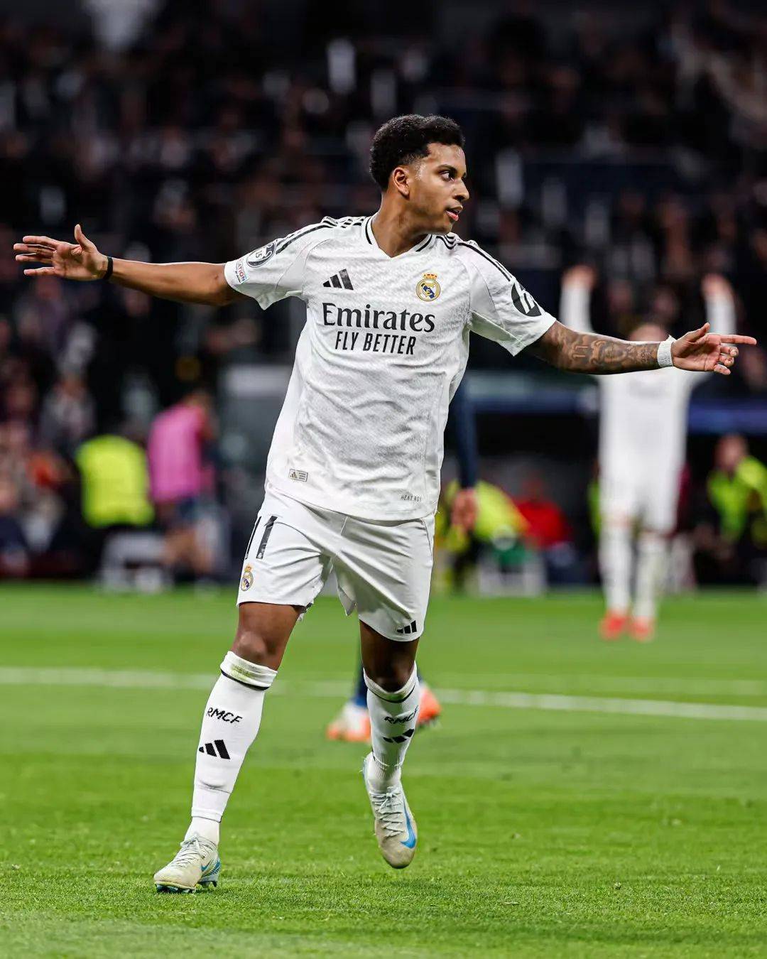 爱游戏网页版登录入口-萨尔茨堡红牛在欧洲俱乐部比赛中抢先一步的简单介绍