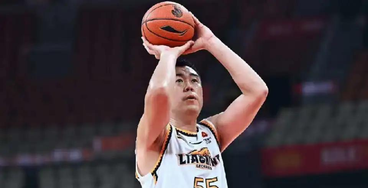 包含辽宁队遭遇困境，需调整状态迎接挑战的词条