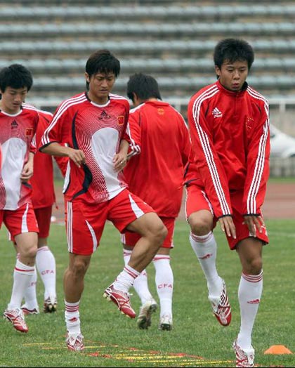 爱游戏网页版入口-欧洲国家队备战气氛浓厚，队员斗志昂扬的简单介绍