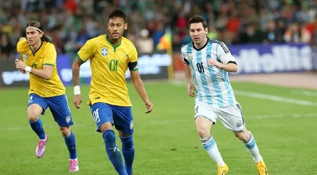 紧咬榜首！云达不莱梅客场战胜法兰克福的简单介绍