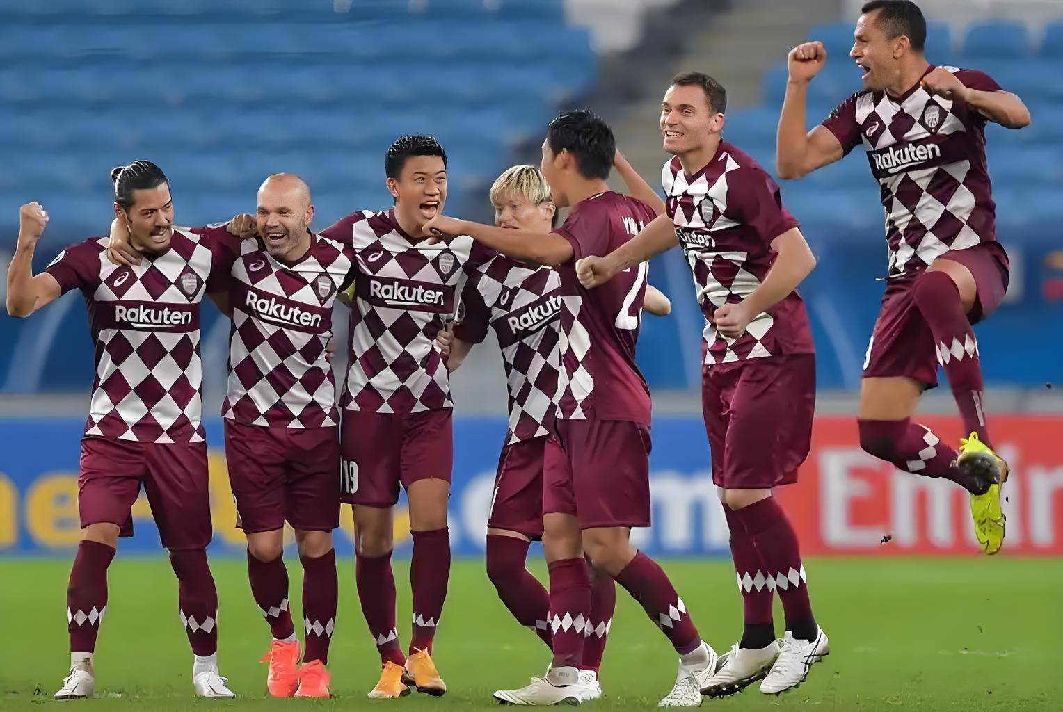 爱游戏中国官网-包含鹿岛鹿角战术调整，关键球员或将首发出战的词条