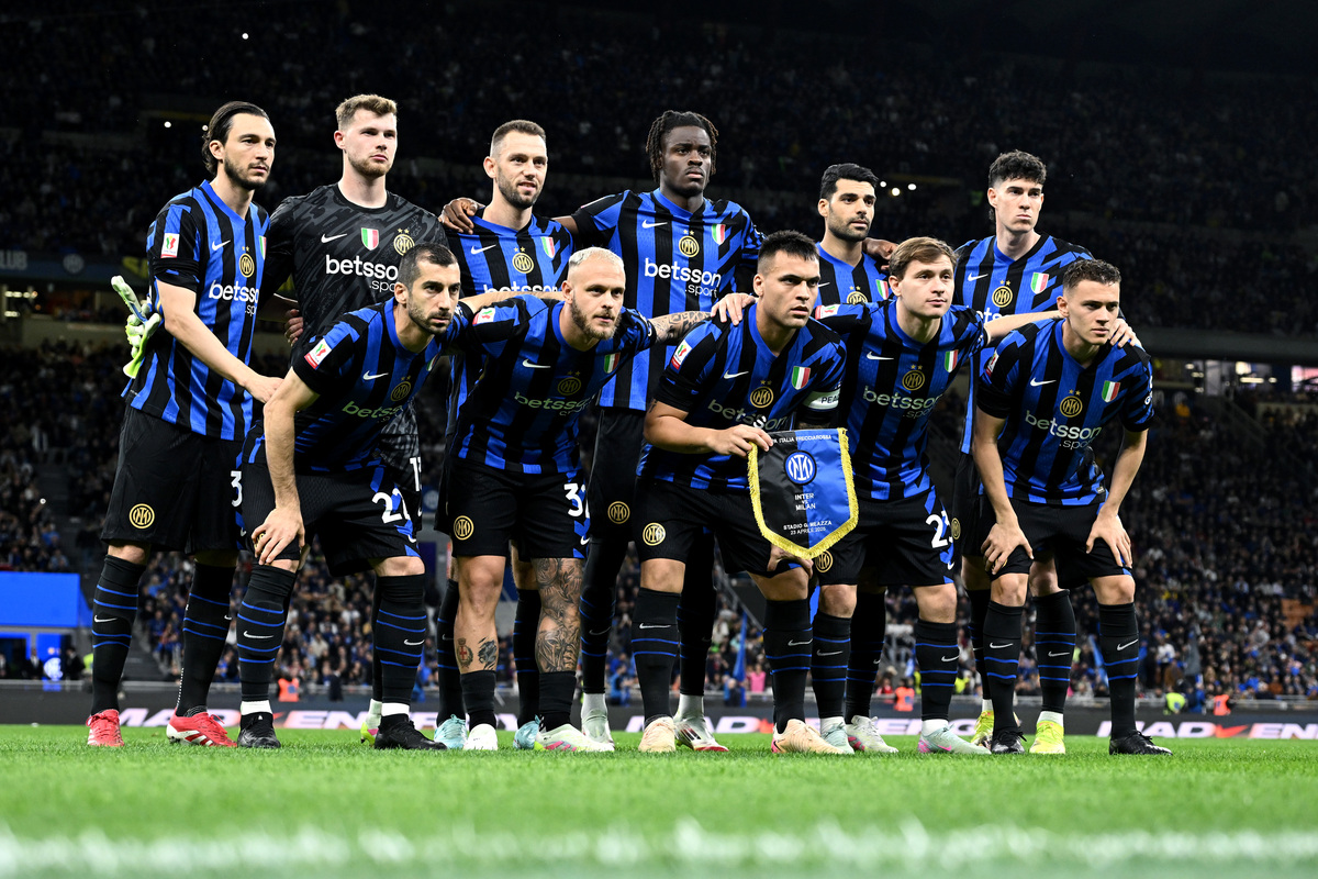 爱游戏登录入口-包含国米燃爆圣西罗，联赛冠军在望的词条