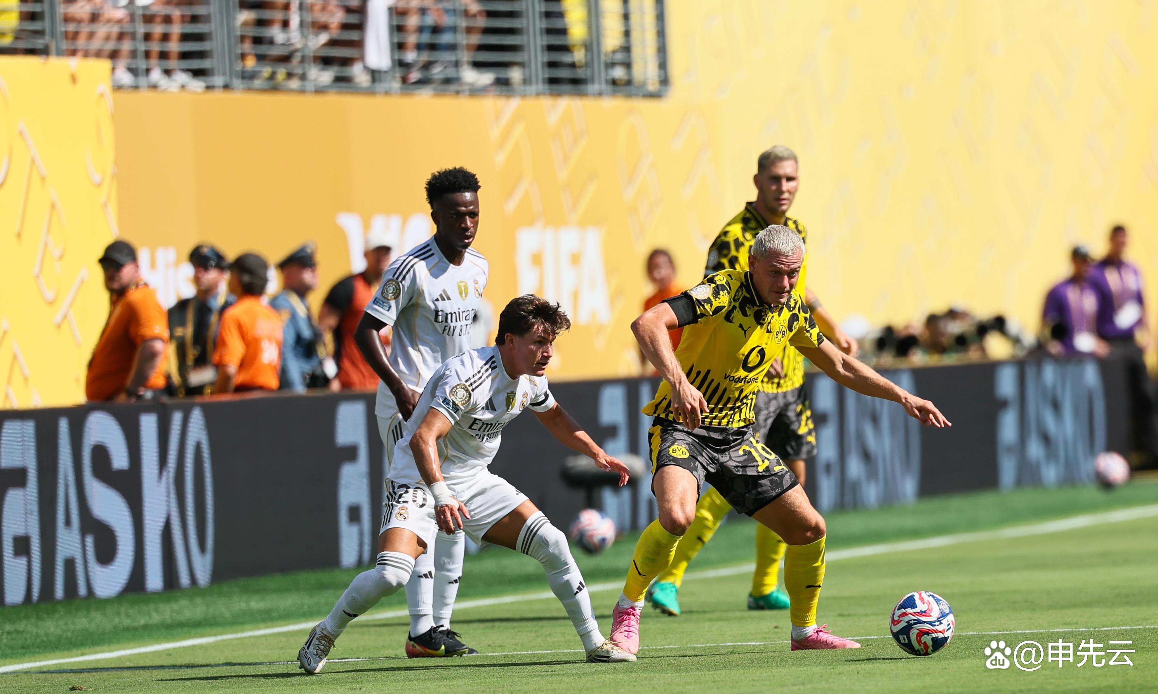 爱游戏app下载-皇马逆转晋级，接下来战斗更激烈的简单介绍