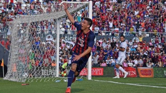 爱游戏入口-巴拉圭前锋草伤复出，球队迎来及时增援