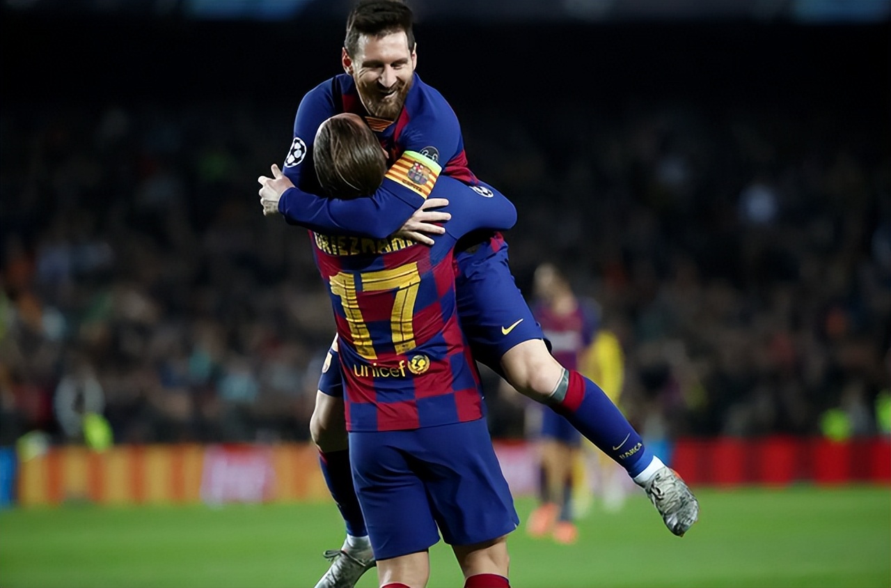 梅西表现抢眼，巴萨赢得欧联杯