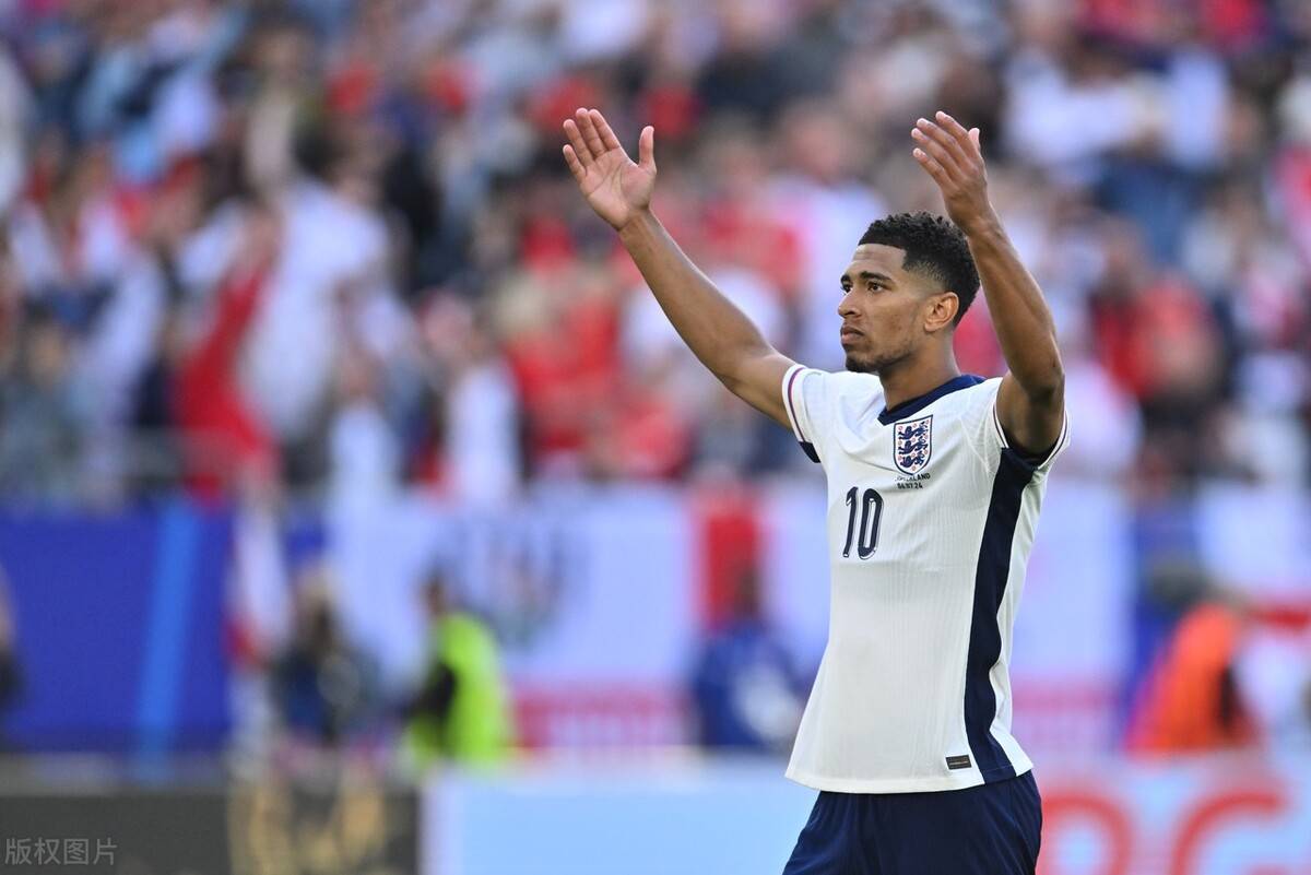 关于奥地利遗憾落败，主场-负于波兰无缘四强的信息