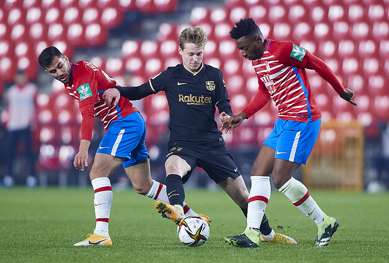 爱游戏登录-格兰纳达主场告捷，积分榜排名大幅提升