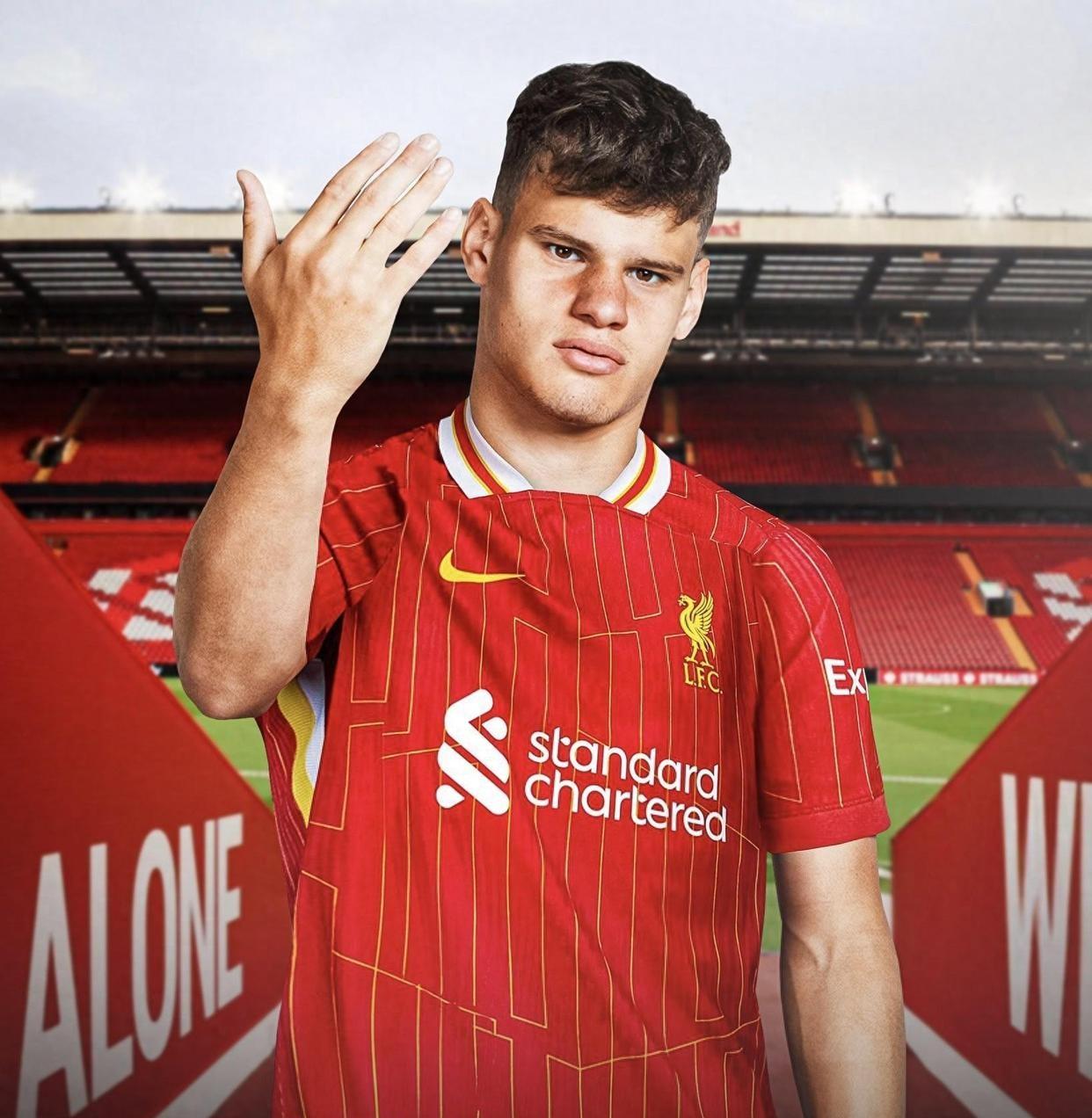 爱游戏体育官网-利物浦新援在首秀中展现出色表现