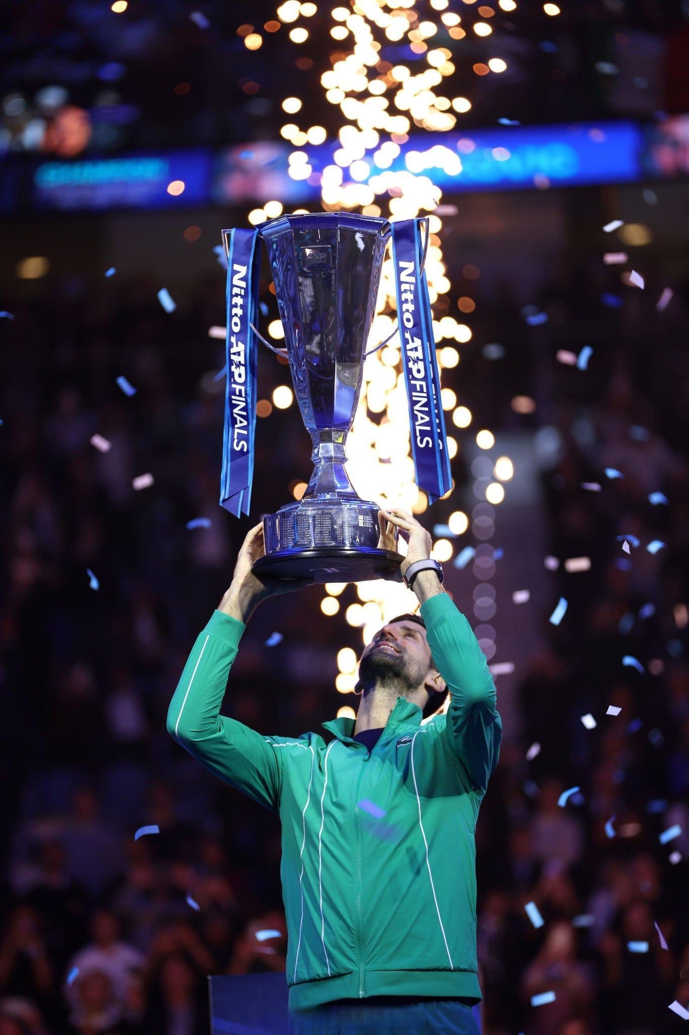 爱游戏官网-篮球名将在全球比赛中夺得冠军