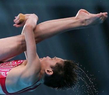 爱游戏官网网页版入口-日本跳水选手破纪录赢得金牌